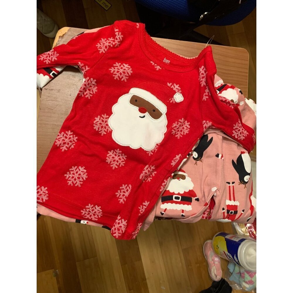 NWT Carters Christmas Pajamas Size 2T 4 Pieces Unisex African Santa Red Pink AE2